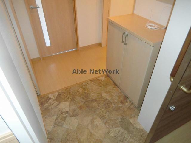 西尾市 3階建 築17年の内装写真