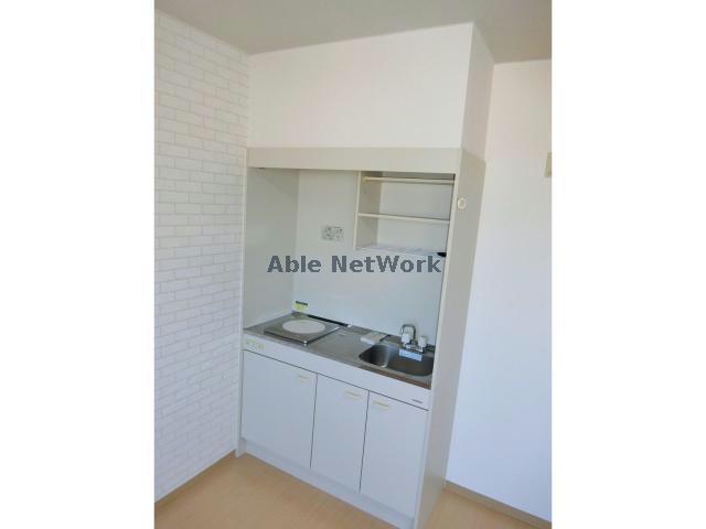 西尾市 3階建 築17年のキッチン写真