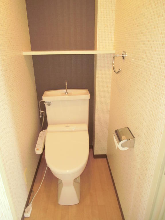 ＪＲ山陽本線 東加古川駅 徒歩5分 4階建 築37年のトイレ写真