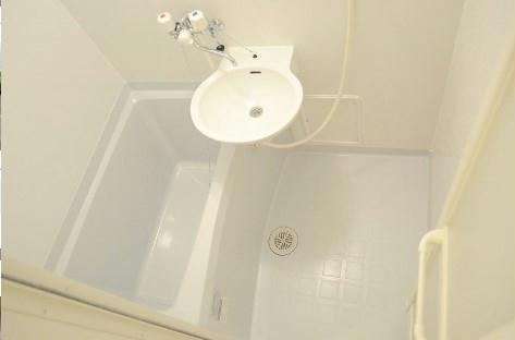 バス・シャワールーム　備品や設備仕様は号室等により異なります現地をご確認下さい。