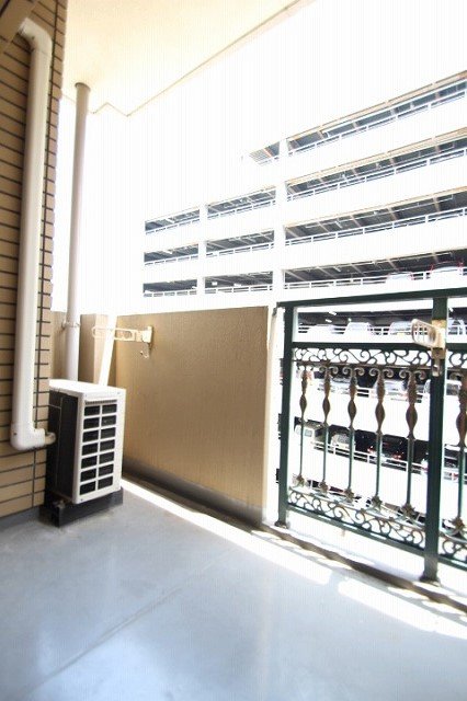 バルコニー　同物件別室です。