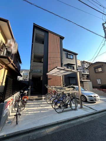 NAKAI秦野駅前の建物外観