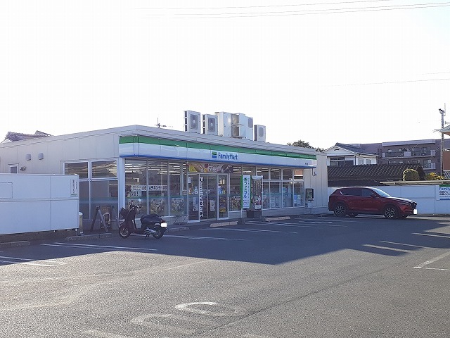 コンビニ　ファミリーマート島之内店（コンビニ）まで400m