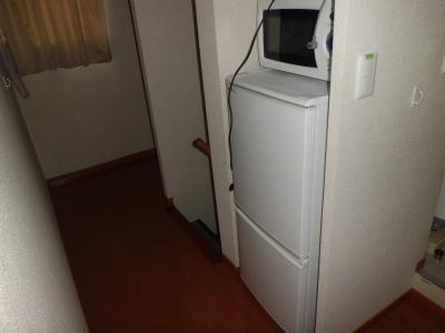 その他　冷蔵庫と電子レンジ。