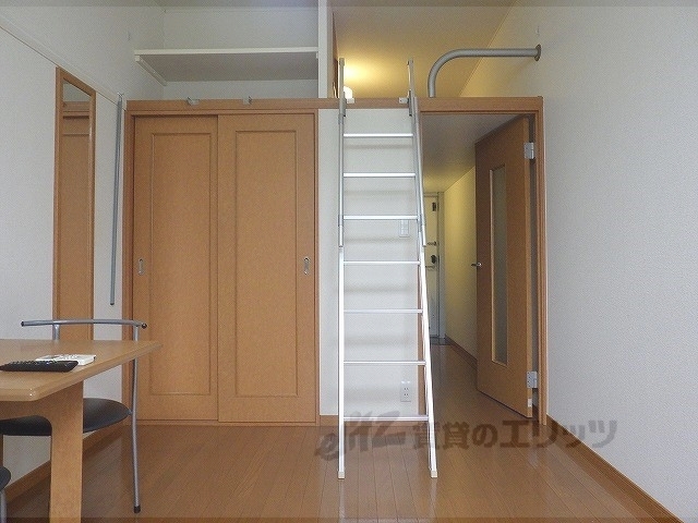 居室・リビング　洋室