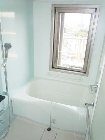 バス・シャワールーム　★毎日の疲れを癒せます★