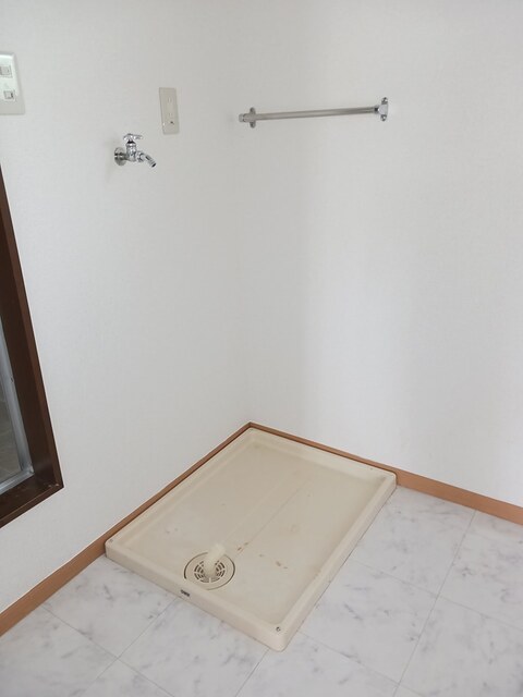 その他設備　洗濯機置場