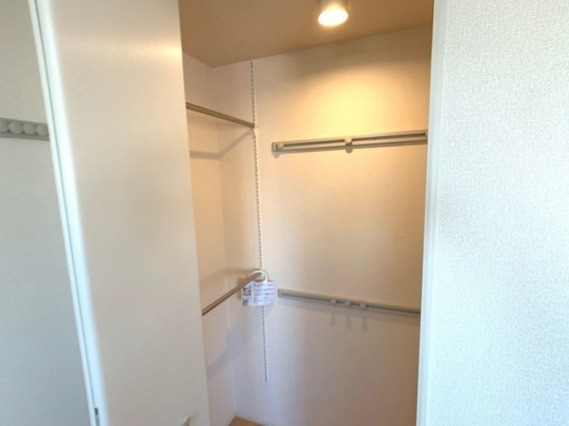 収納　図面と現状に相違がある場合には現状を優先