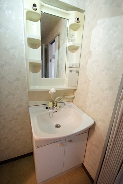 洗面設備　※別号室のお写真です