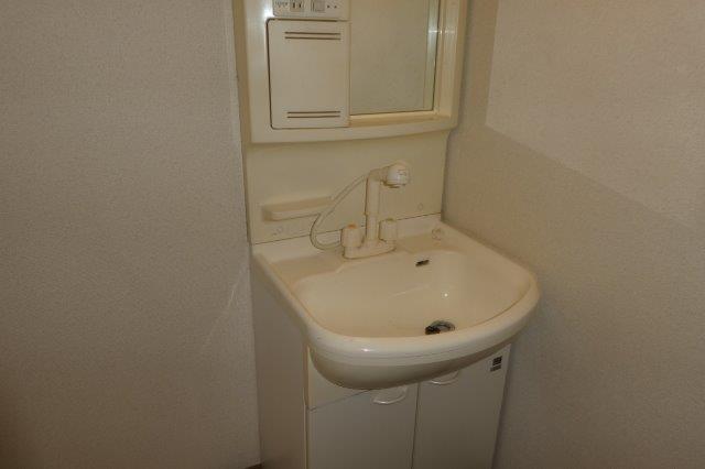 洗面設備　洗髪洗面化粧台