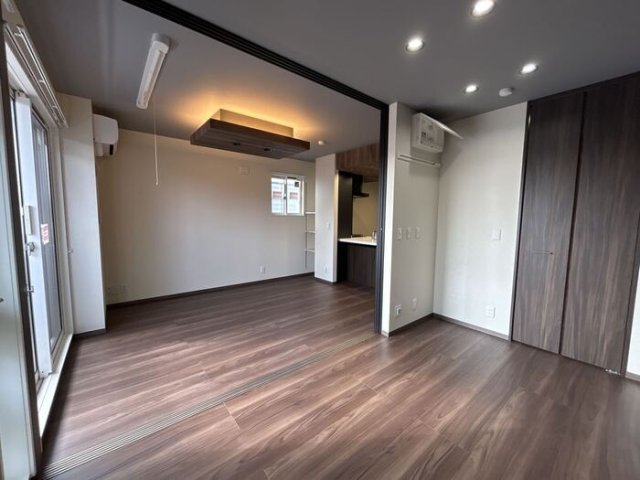 居室・リビング　別部屋の参考写真です。 現状優先となります。