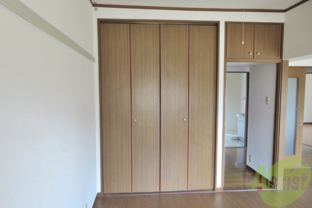 収納　収納箇所はクローゼットです。荷物などはこちらにどうぞ。