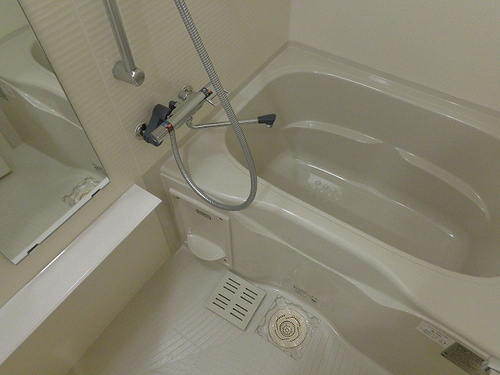 バス・シャワールーム　浴室　※2019年6月撮影