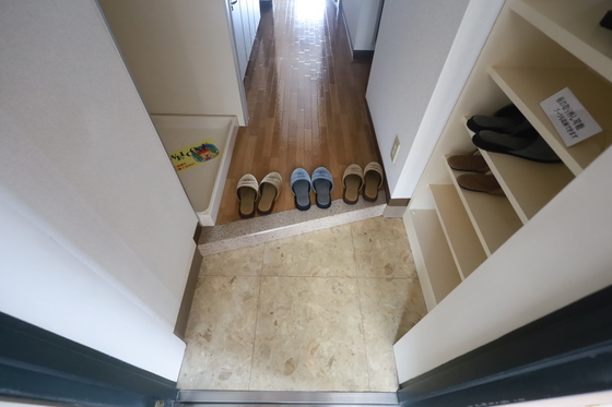 玄関　※別部屋の写真です