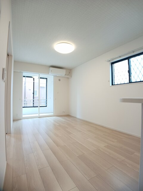 居室・リビング　同仕様