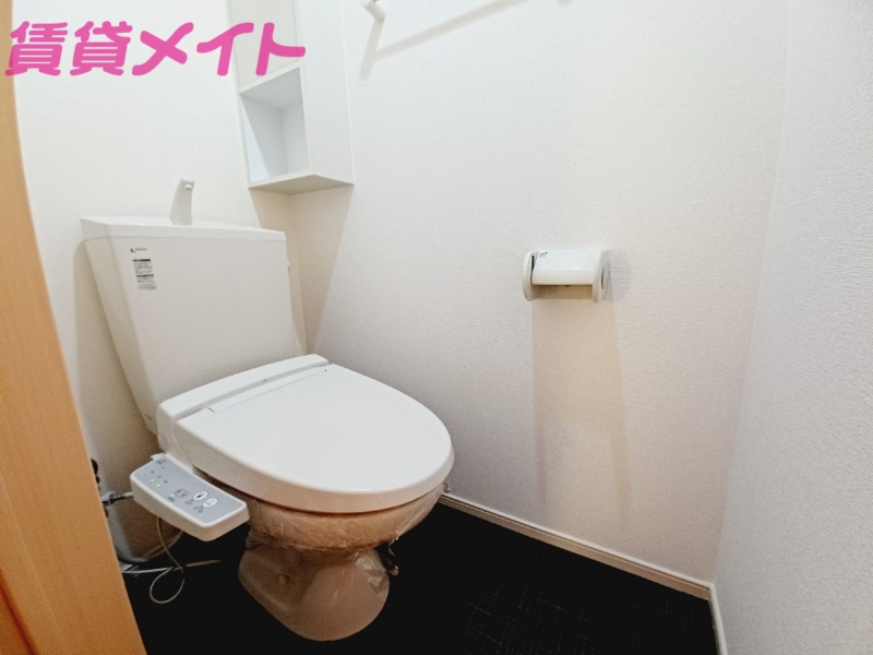 トイレ　反転タイプ参考写真