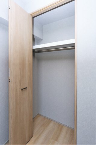 収納　参考写真（同物件別部屋）