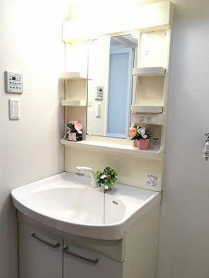 洗面設備　洗面所