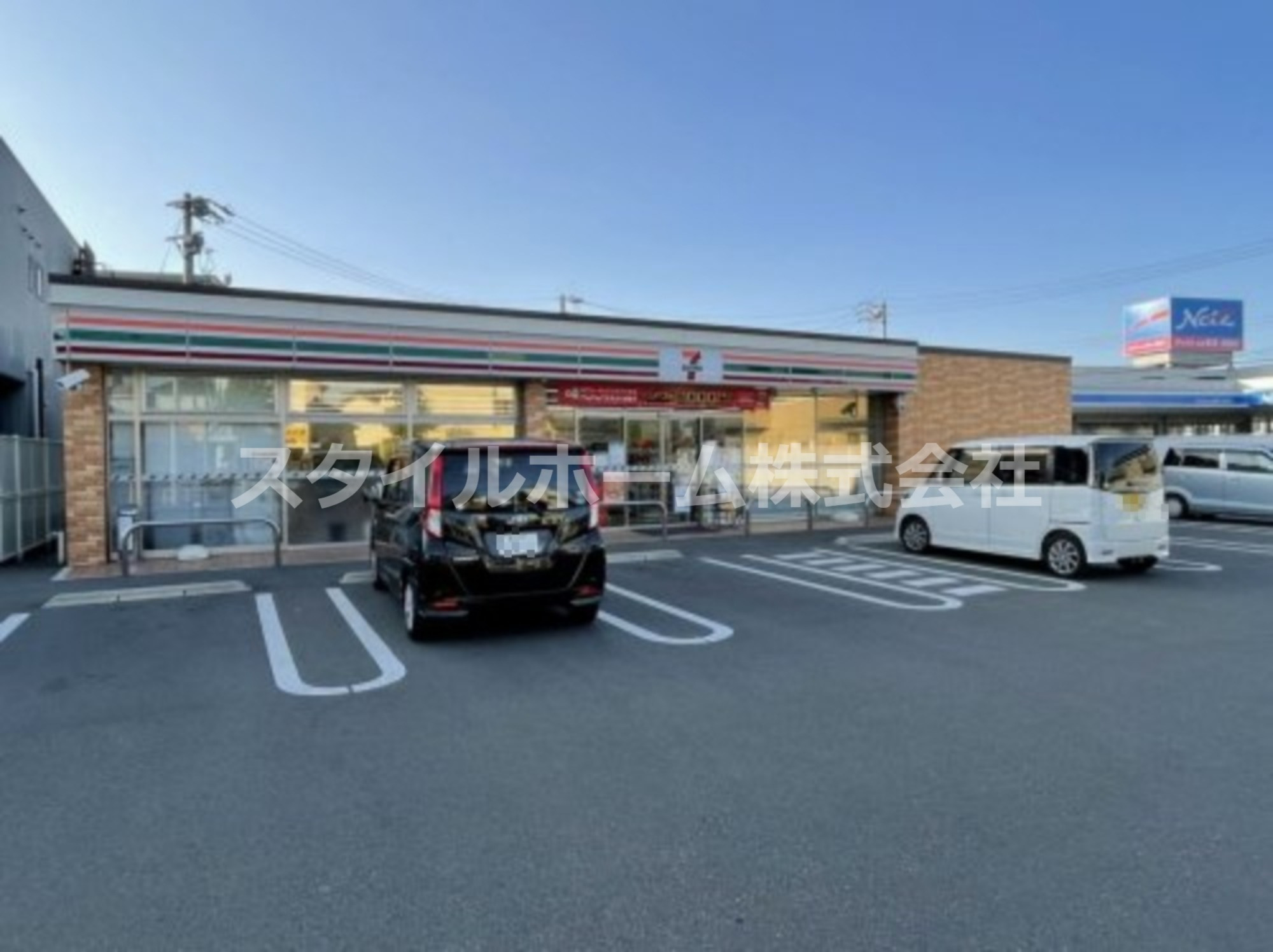 コンビニ　セブンイレブン 豊橋柱三番町店（コンビニ）まで1088m