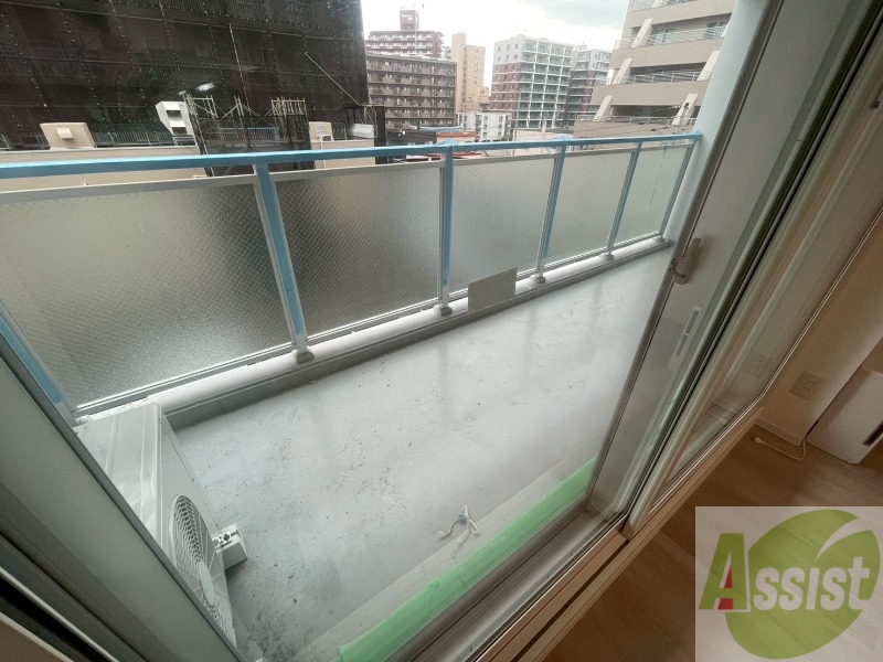 バルコニー　バルコニーが付いていますので一息ついてみてはいかがですか。