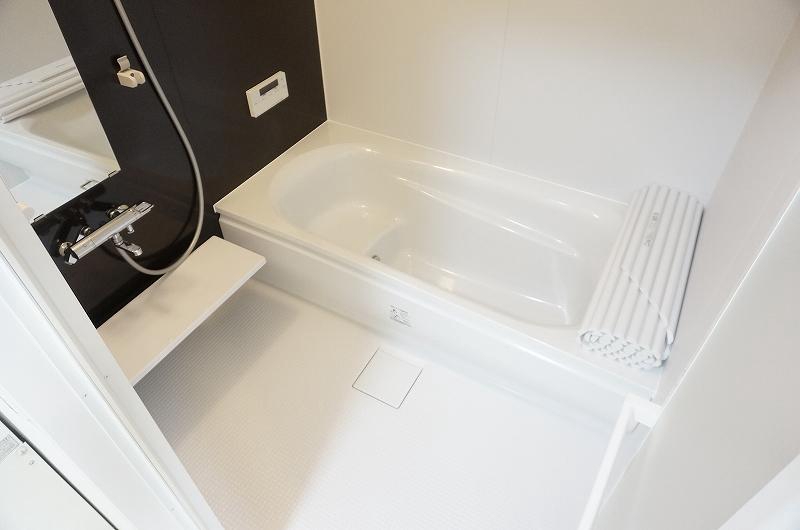 バス・シャワールーム　浴室