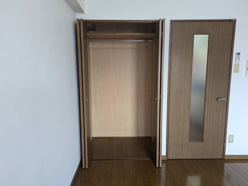 洗面設備　洗濯機置場