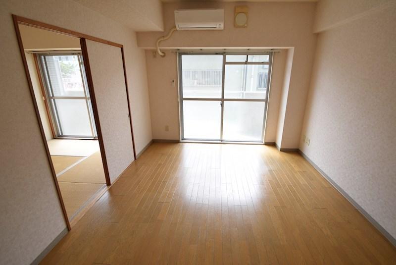 居室・リビング　別部屋参考写真