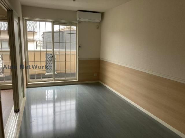 居室・リビング　※同物件、別部屋の写真です