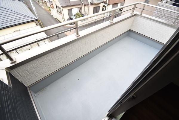 バルコニー　反転タイプになります