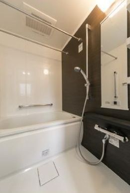 バス・シャワールーム　☆ゆっくりくつろげるお風呂☆