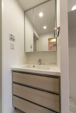 洗面設備　☆嬉しい独立洗面台☆