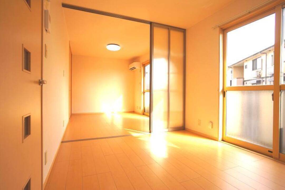 居室・リビング　リビング