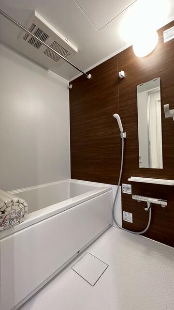 バス・シャワールーム