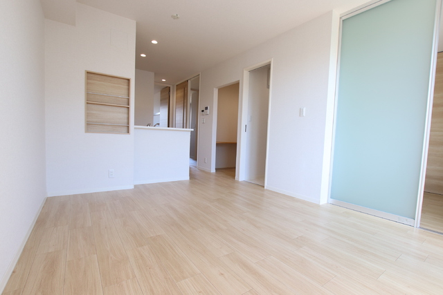 居室・リビング　１３帖ＬＤＫ