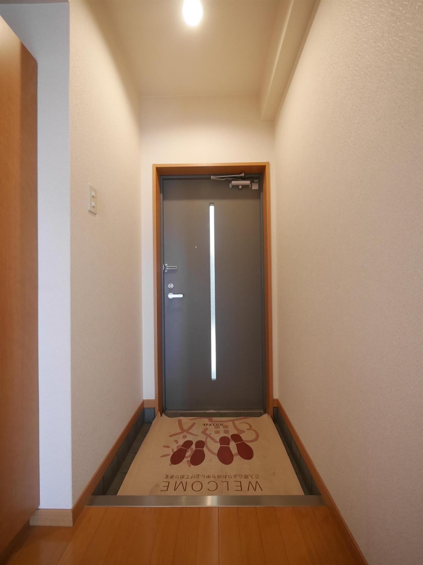 玄関　収納たっぷりのシューズボックス