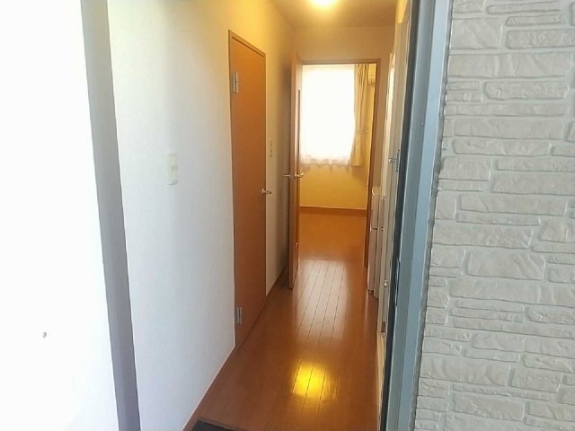 玄関　落ち着いた玄関です