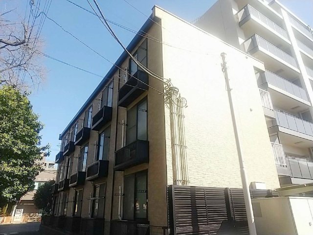 建物外観　外観は落ち着いています