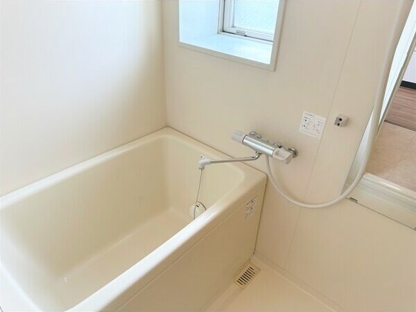 バス・シャワールーム　くじらのゼロ賃貸は＼仲介手数料0円×初期費用最安×全国対応／