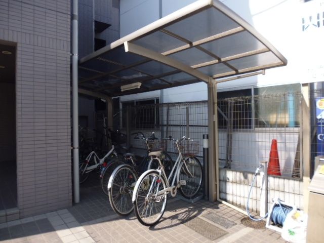 駐車場　★駐輪場★