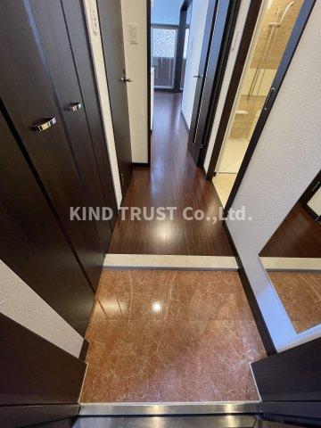 玄関　ゆったりとした玄関です