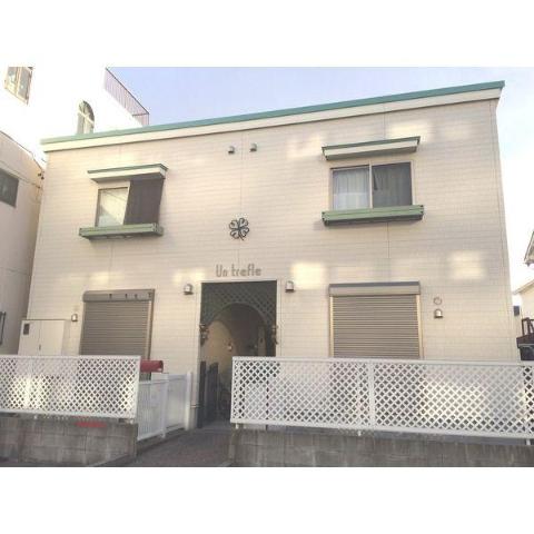 建物外観　外観写真（昼）