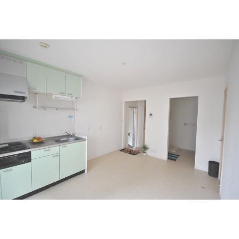 居室・リビング　室内