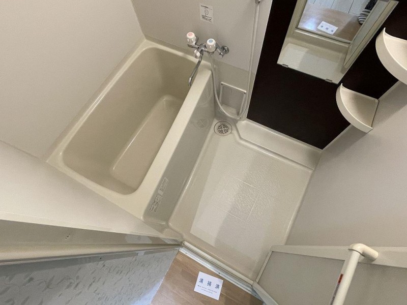 バス・シャワールーム　浴室