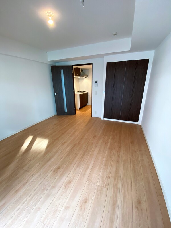 居室・リビング　※反転タイプの写真を使用しています。