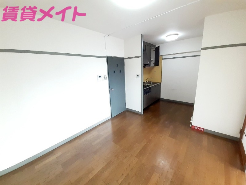 居室・リビング　同タイプ部屋写真です。