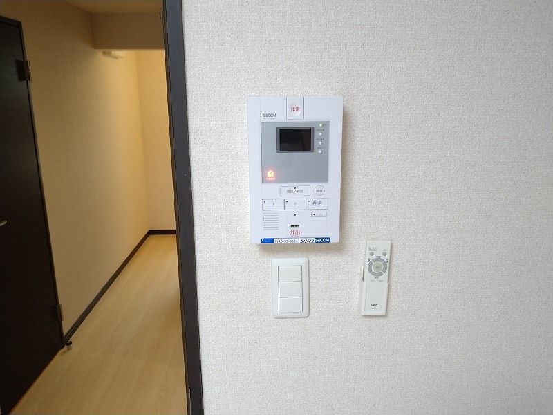 その他　モニターホン標準設置