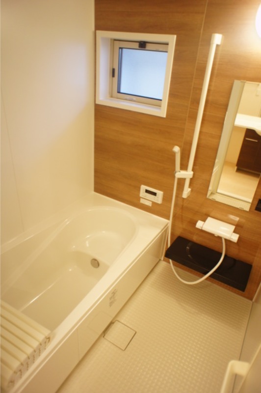 バス・シャワールーム　図面と現状に相違がある場合には現状を優先