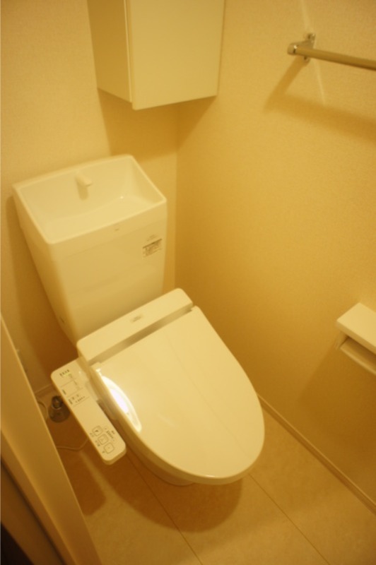 トイレ　図面と現状に相違がある場合には現状を優先