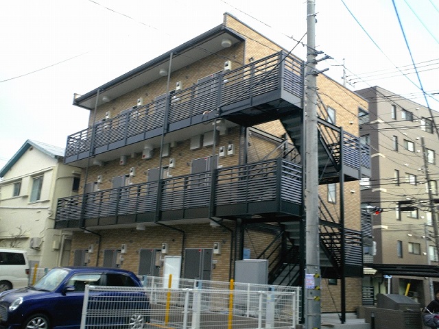 建物外観　設備・仕様は号室により異なる為、現況を優先致します。