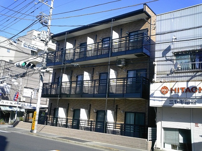 建物外観　フラワーボックス